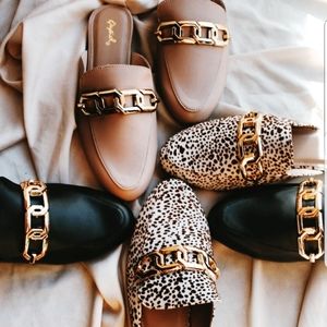 🆕️The Madelyn// Leopard Print Chain Loafer Flat
